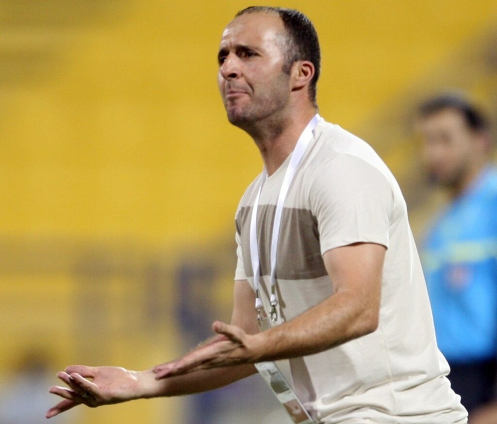 Article : Algérie : Djamel Belmadi, toujours entrain de pleurer…